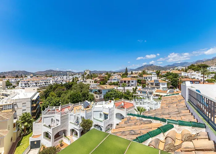 Townhouse Close To Burriana Nerja